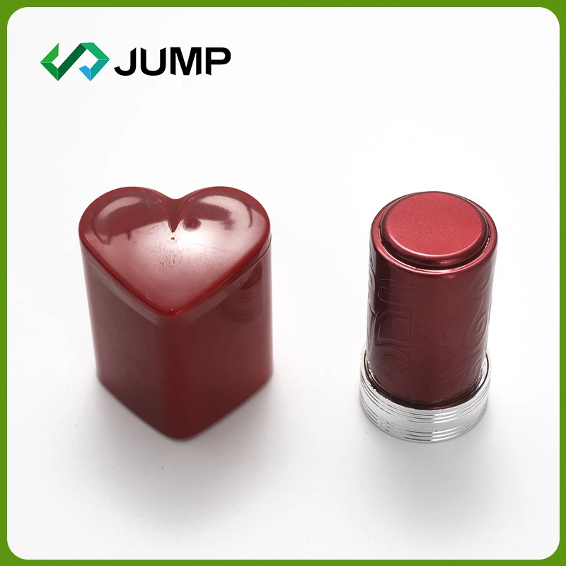 Yas Zamac txawv li tus CAP